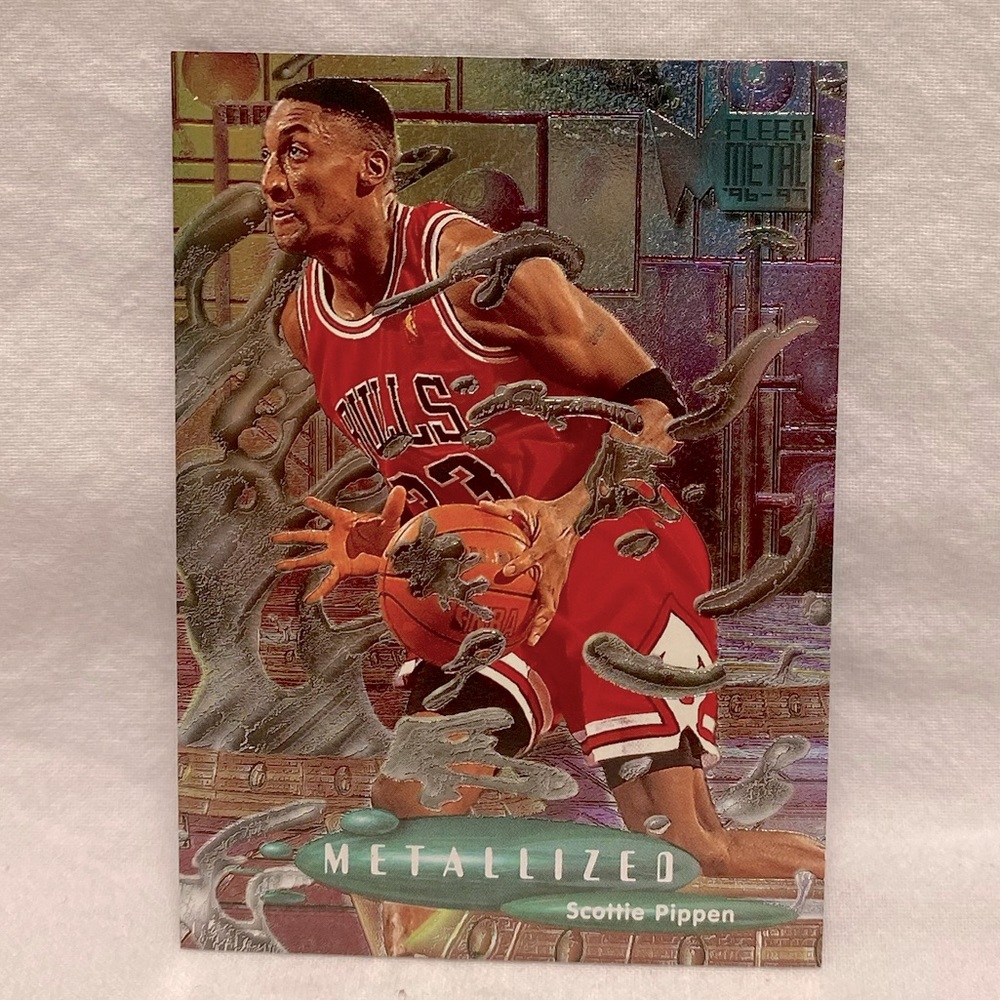 Metalized Pippen #229